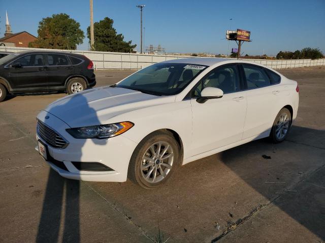 VIN 3FA6P0H71HR214780 2017 Ford Fusion, SE no.1