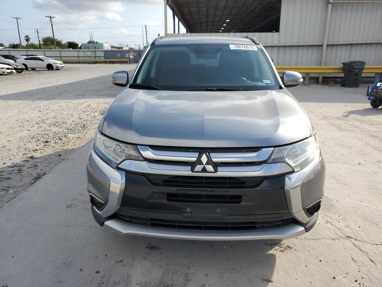 Lot #2989217748 2016 MITSUBISHI OUTLANDER