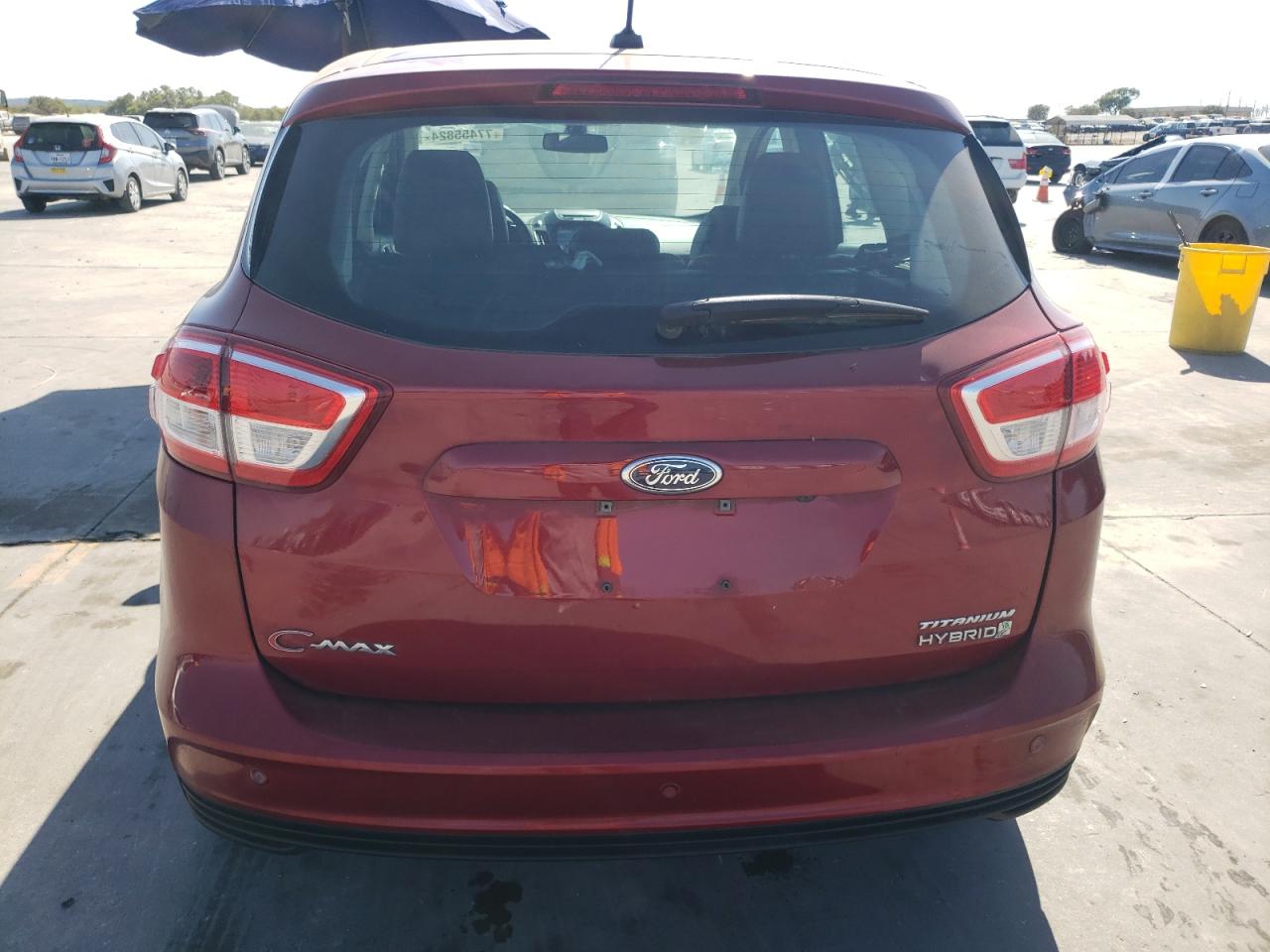 Lot #2952202019 2017 FORD C-MAX TITA