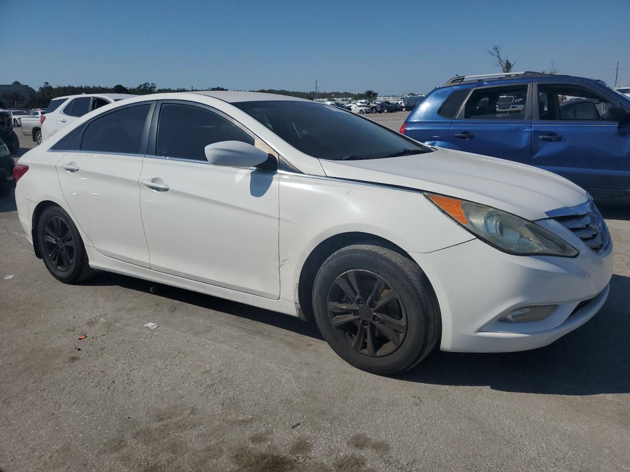 Lot #2926084766 2013 HYUNDAI SONATA GLS