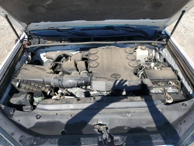 2019 TOYOTA 4RUNNER SR - JTEBU5JR7K5682951