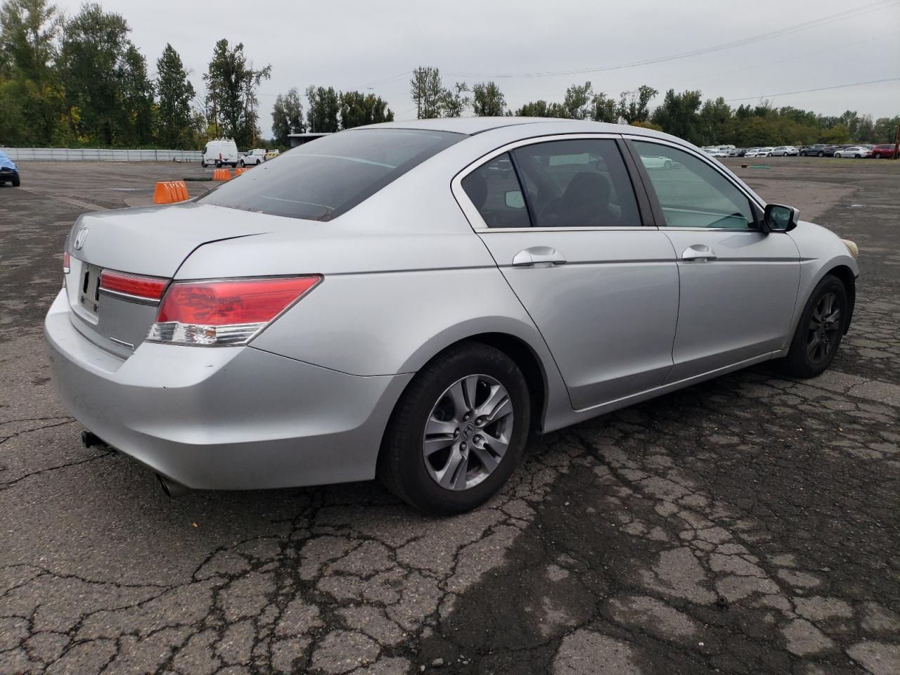 Lot #2972298401 2012 HONDA ACCORD SE