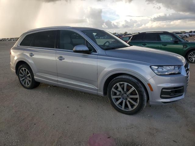 VIN WA1VAAF70JD017365 2018 Audi Q7, Prestige no.4