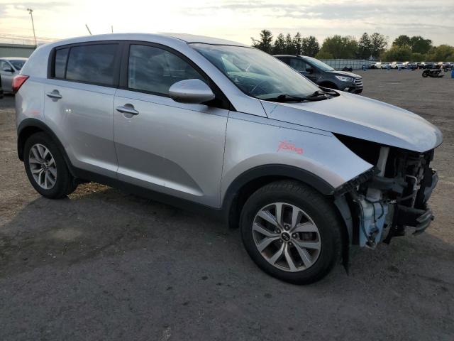 VIN KNDPB3ACXG7847516 2016 KIA Sportage, LX no.4