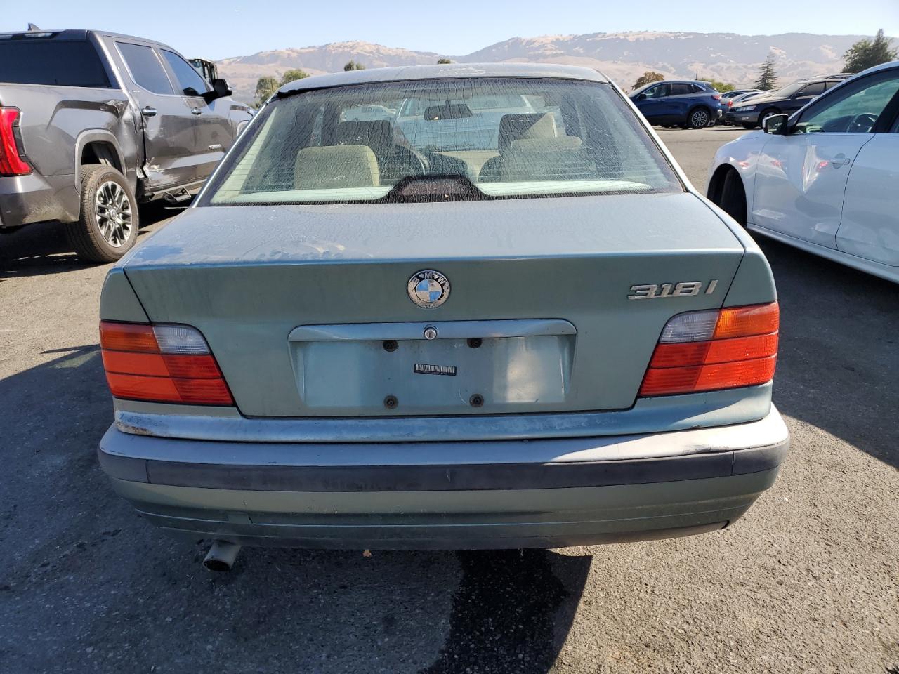 Lot #3037327740 1998 BMW 318 I