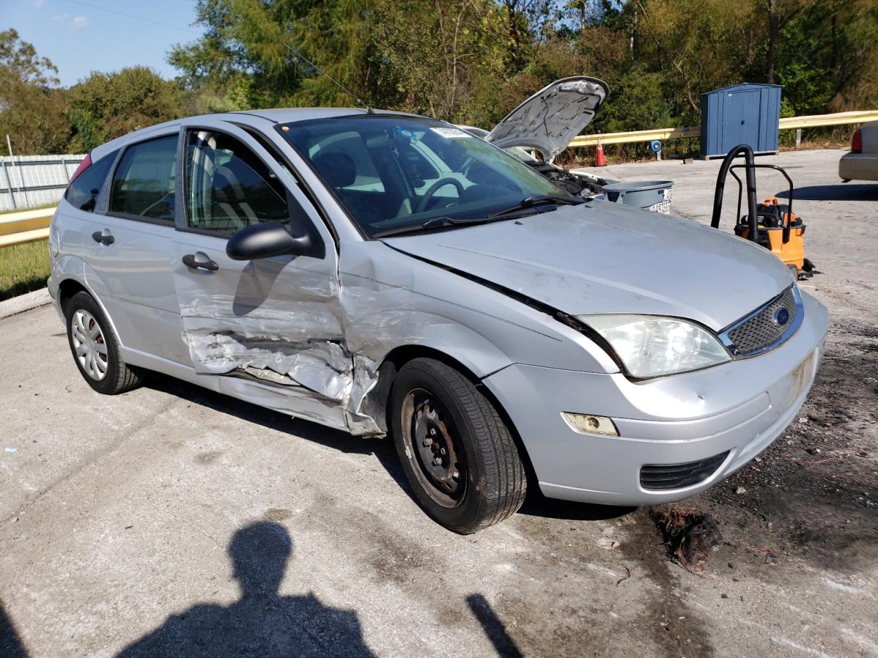 Lot #2923927890 2006 FORD FOCUS ZX5