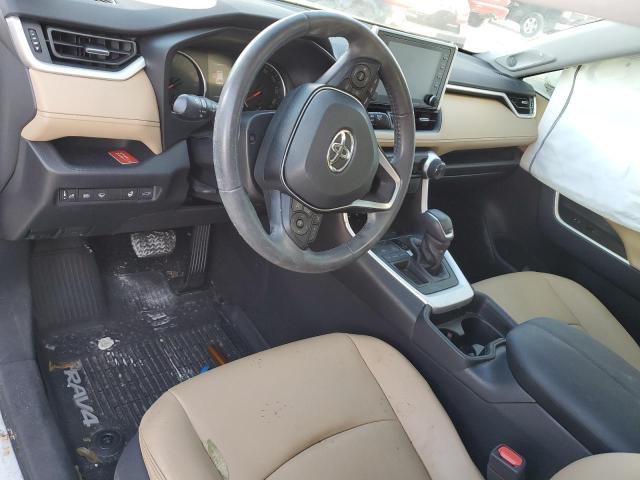 VIN 2T3C1RFVXKW043471 2019 Toyota RAV4, Xle Premium no.8