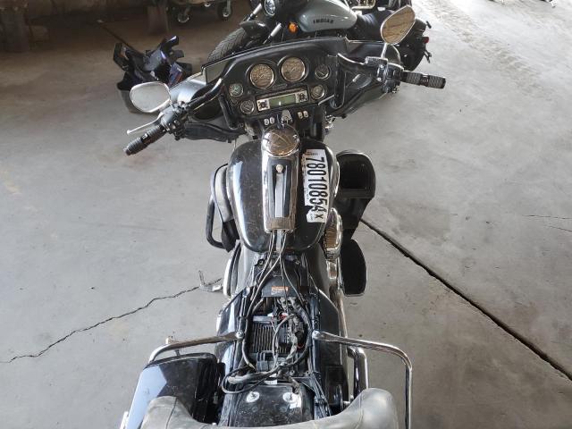 2010 HARLEY-DAVIDSON FLHTK 1HD1KEM12AB654081