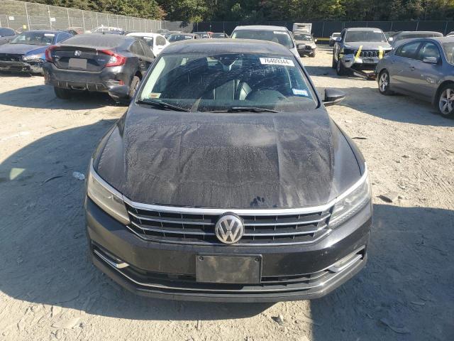 2017 VOLKSWAGEN PASSAT SEL - 1VWCT7A34HC054060
