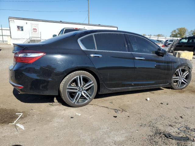 2017 HONDA ACCORD TOU - 1HGCR3F92HA002768
