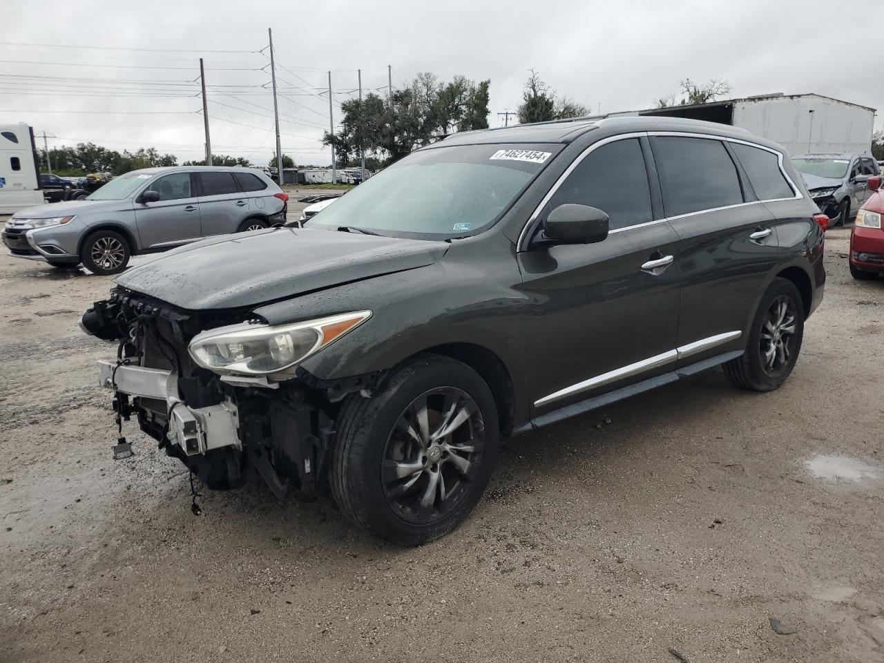 Infiniti JX35 2013 Wagon body style