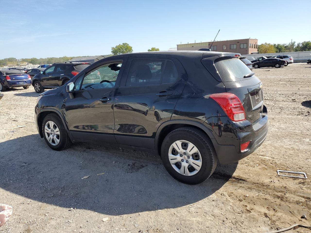 Lot #2883373389 2017 CHEVROLET TRAX LS