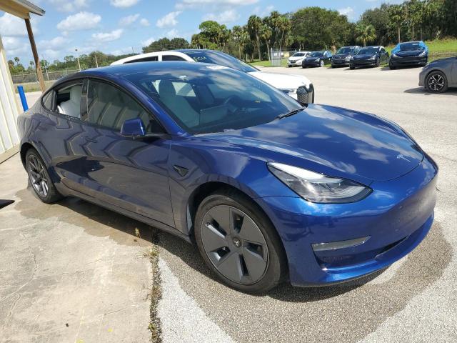 VIN 5YJ3E1EB3NF268340 2022 TESLA MODEL 3 no.4