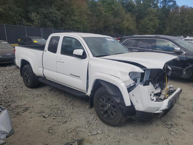 VIN 3TYSX5EN4NT011940 2022 Toyota Tacoma, Access Cab no.4