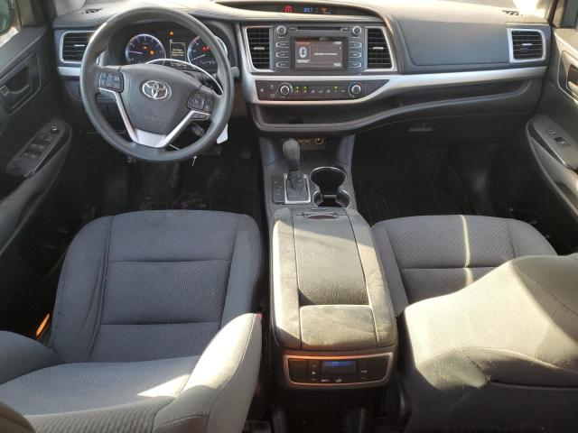 VIN 5TDZZRFH9KS303857 2019 Toyota Highlander, LE no.8