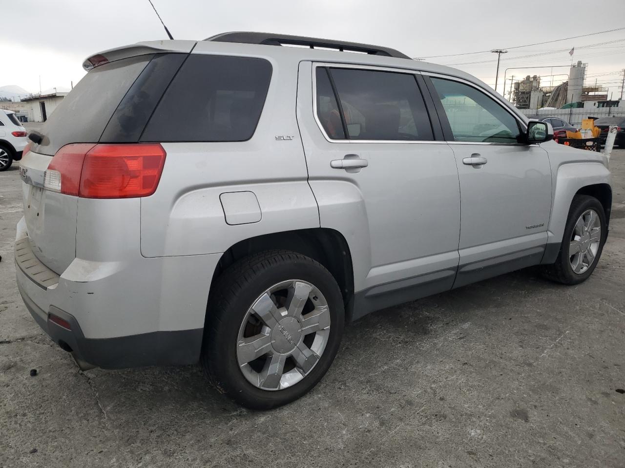 GMC TERRAIN SL 2010 silver  gas 2CTFLFEY1A6321920 photo #4