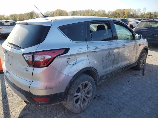 2017 FORD ESCAPE SE - 1FMCU9GD8HUC66008