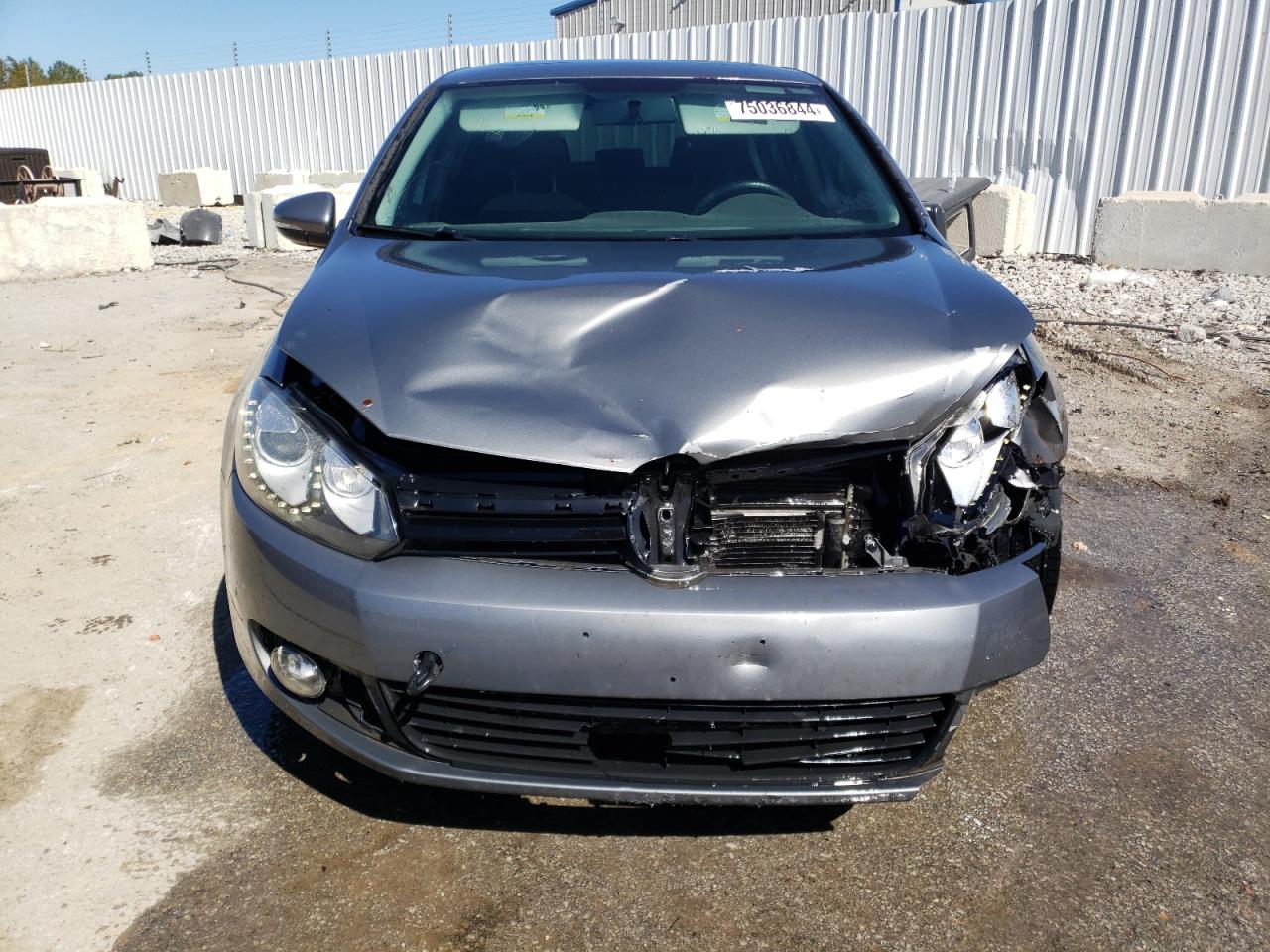 Lot #2926332562 2012 VOLKSWAGEN GOLF