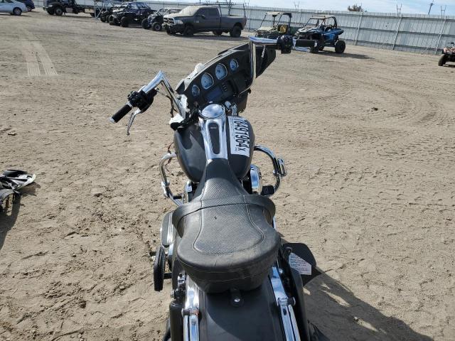 2014 HARLEY-DAVIDSON FLHX STREE - 1HD1KBM11EB630603