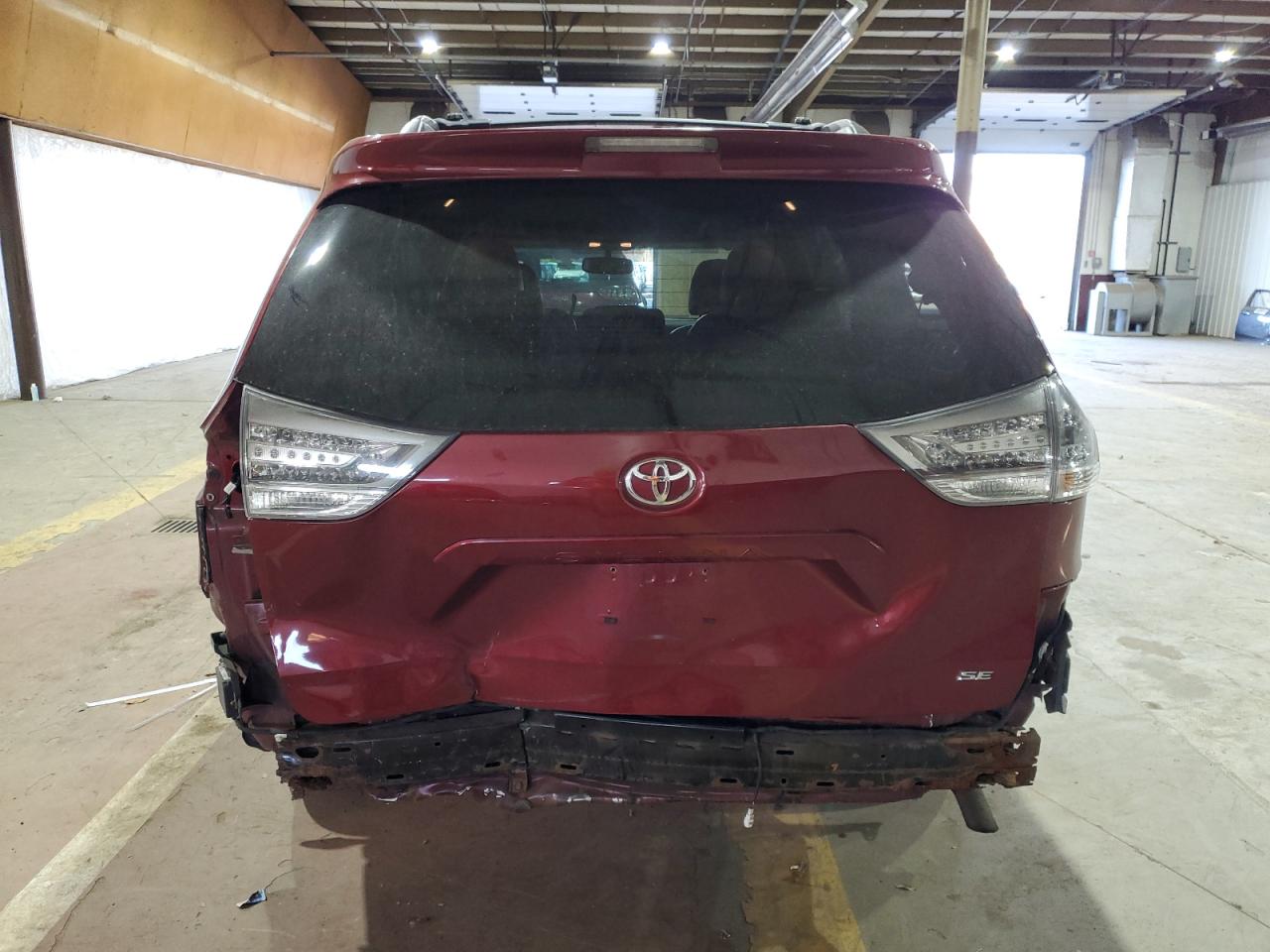 Lot #2988930590 2015 TOYOTA SIENNA SPO