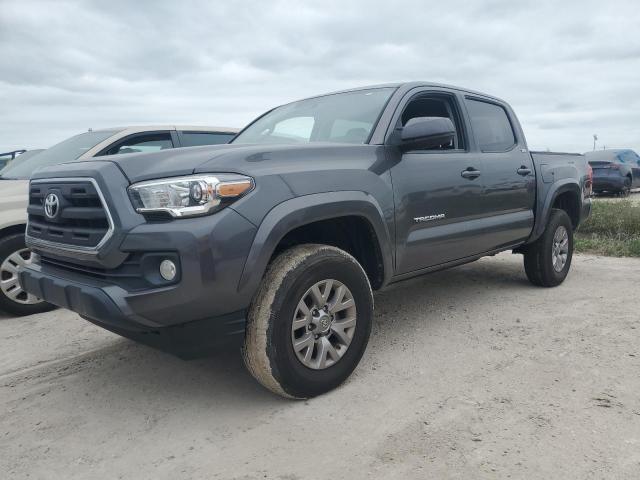 VIN 5TFAZ5CN2HX040324 2017 Toyota Tacoma, Double Cab no.1