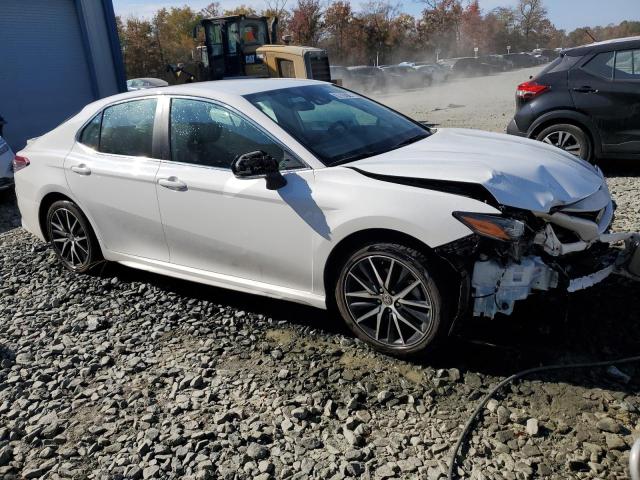 VIN 4T1G11AK8NU666939 2022 Toyota Camry, SE no.4