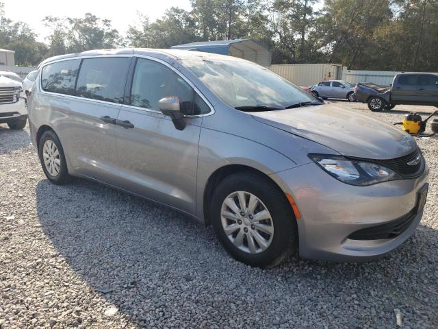 VIN 2C4RC1AG6JR122160 2018 Chrysler Pacifica, L no.4