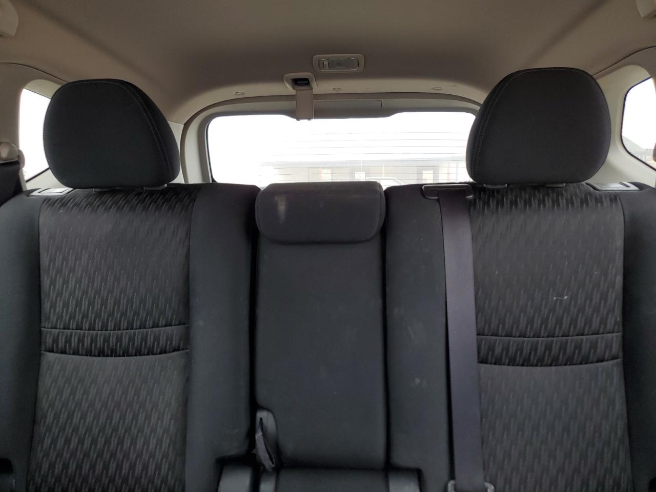 Nissan Rogue s 2017