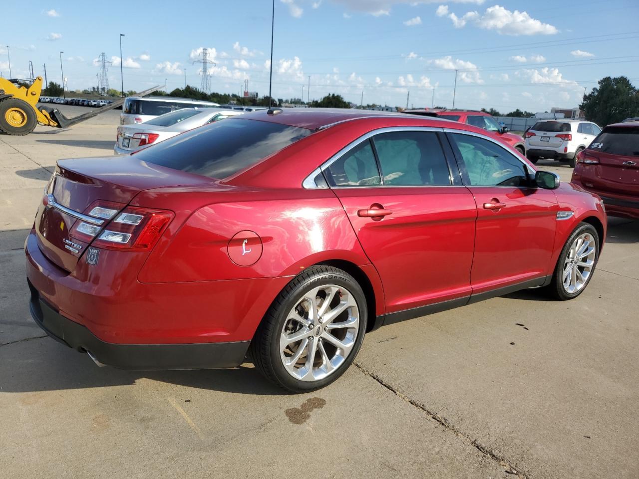 Lot #2962675087 2015 FORD TAURUS LIM