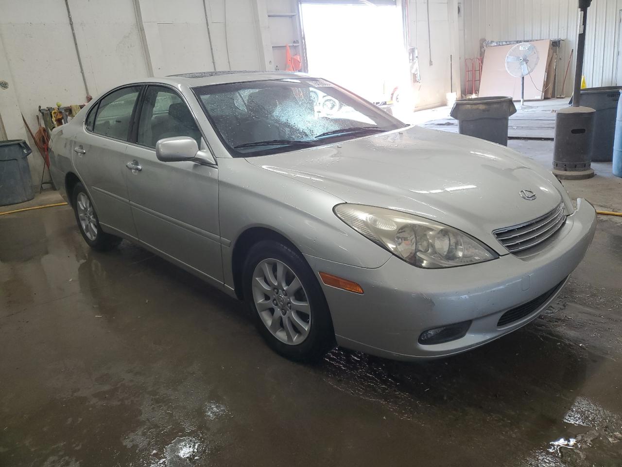 Lot #2962563771 2004 LEXUS ES 330