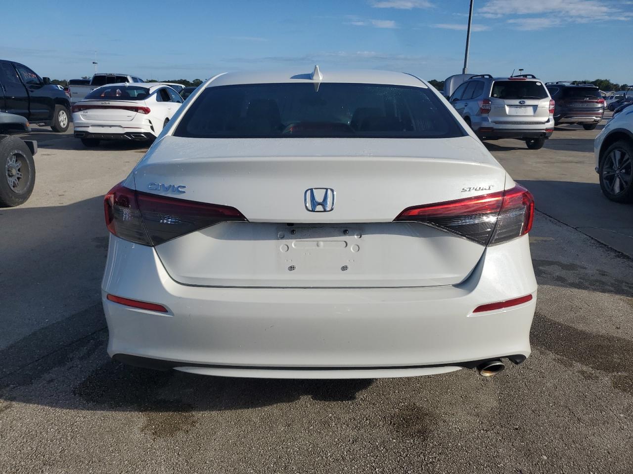 Lot #2975932267 2023 HONDA CIVIC SPOR