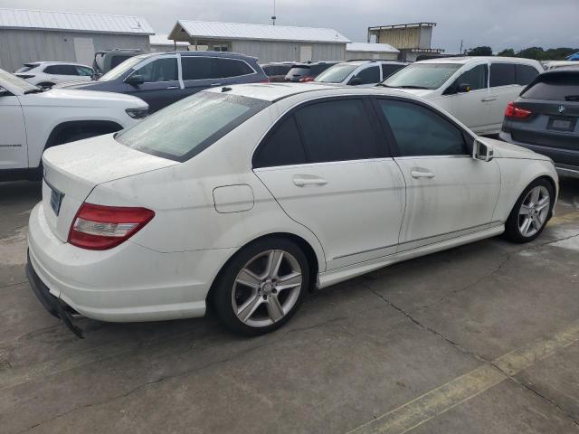 MERCEDES-BENZ C 300 2011 white  gas WDDGF5EB0BR159965 photo #4