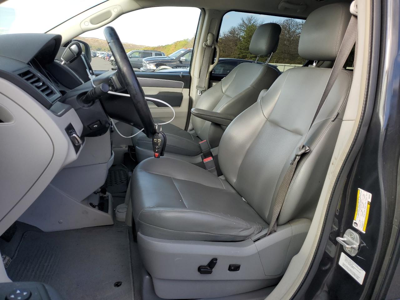 Lot #3027010819 2012 VOLKSWAGEN ROUTAN