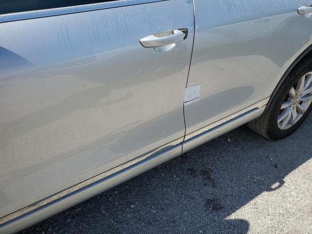 2017 VOLKSWAGEN TOUAREG SP - WVGEF7BP4HD003359