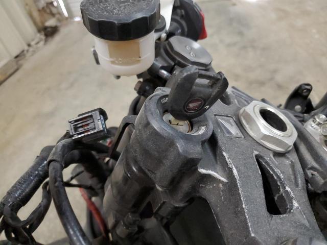 2018 HONDA CBR1000 RR - JH2SC7717JK100570