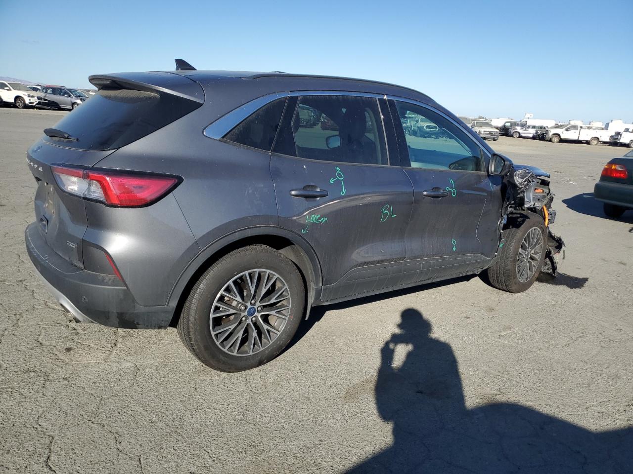 Lot #2991866224 2021 FORD ESCAPE SEL