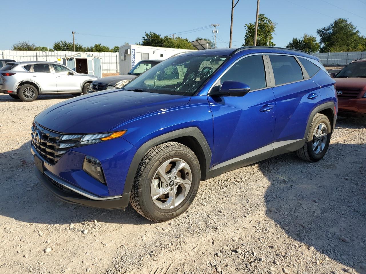  Salvage Hyundai TUCSON