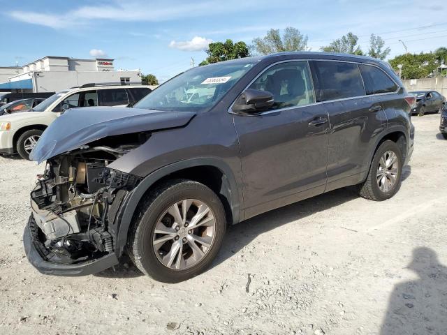 VIN 5TDKKRFH0FS044994 2015 Toyota Highlander, Xle no.1