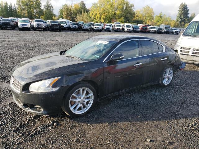 NISSAN MAXIMA S