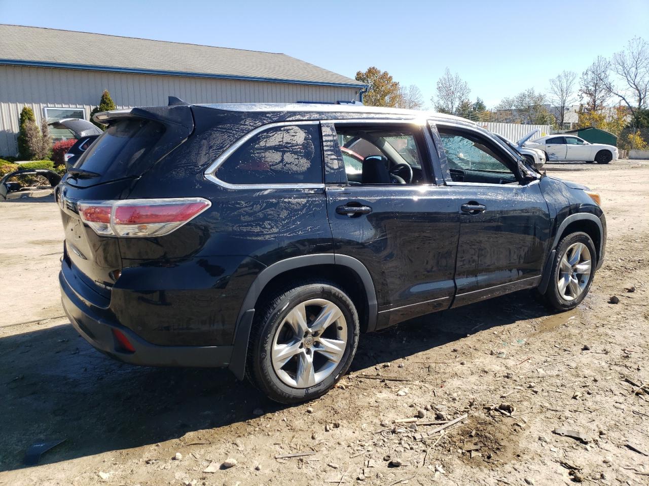 Lot #2928686857 2015 TOYOTA HIGHLANDER