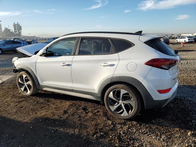 HYUNDAI TUCSON VAL 2018 white  gas KM8J33A27JU643044 photo #3