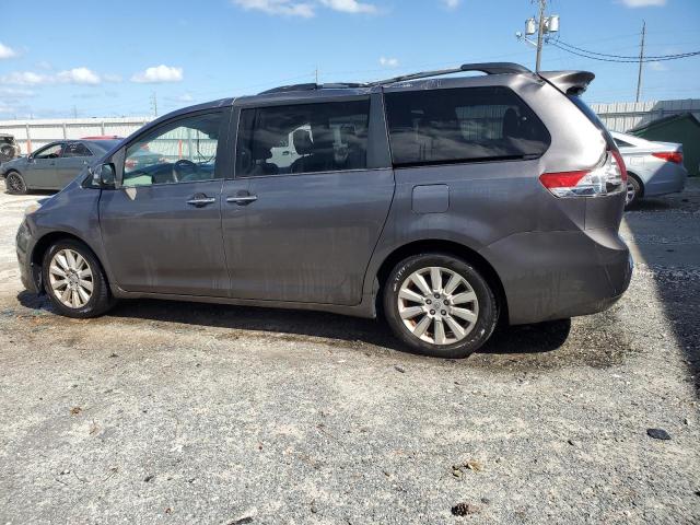 VIN 5TDDK3DC5ES078070 2014 Toyota Sienna, Xle no.2