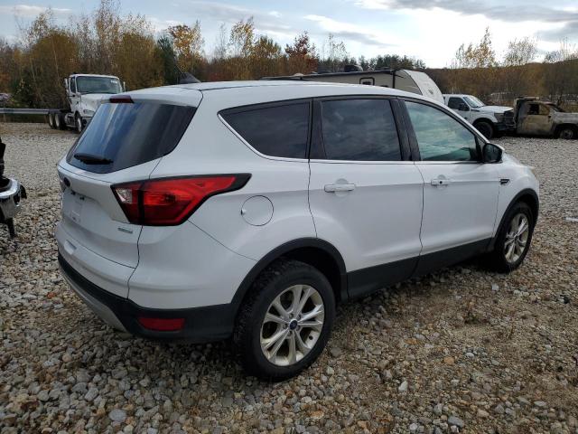 VIN 1FMCU9GD6KUB29141 2019 Ford Escape, SE no.3