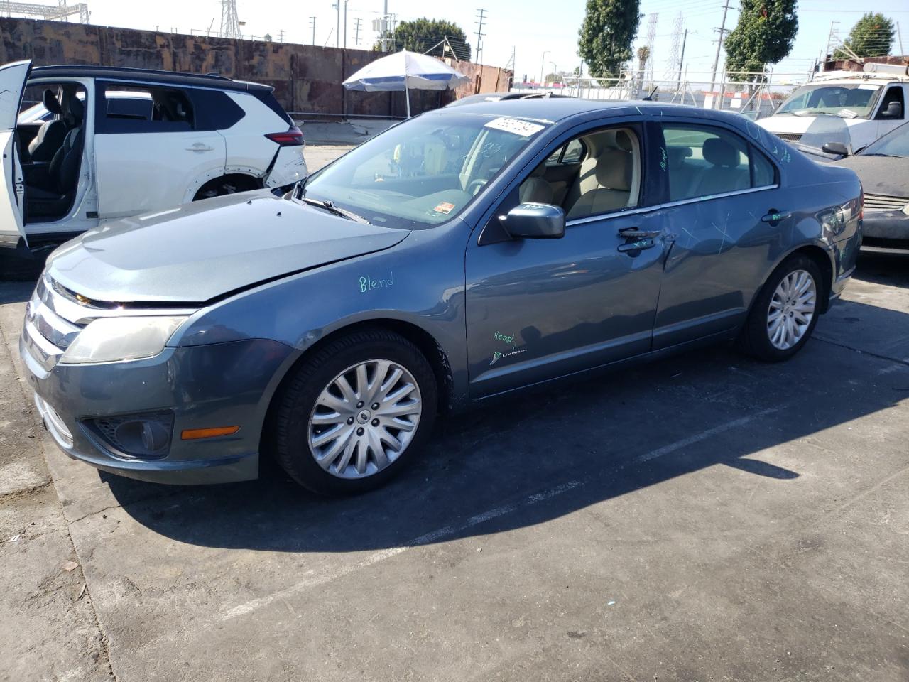 Ford Fusion 2011 Hybrid