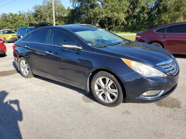 VIN 5NPEC4AC3DH580253 2013 Hyundai Sonata, SE no.4