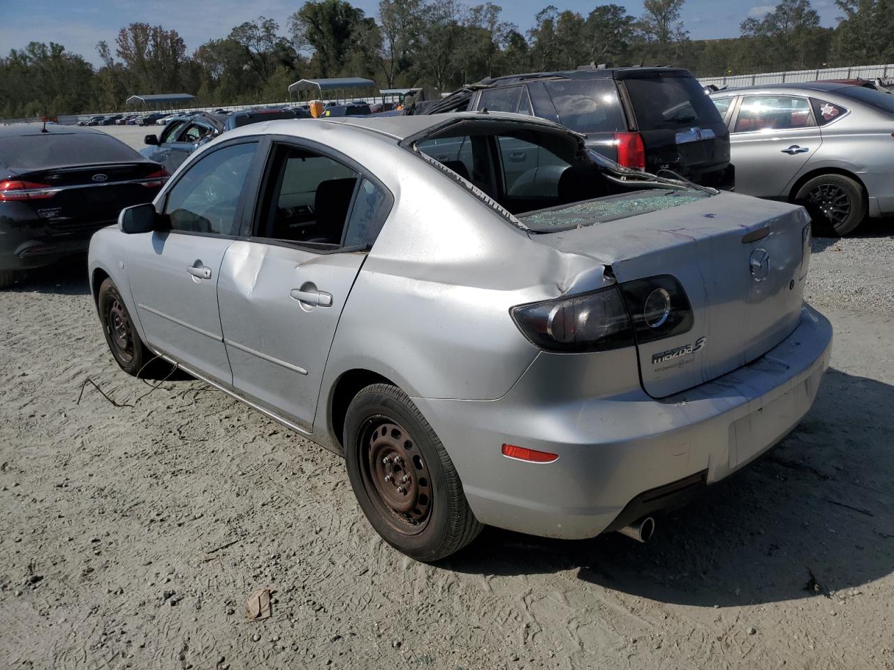 Lot #2959975279 2009 MAZDA 3 I