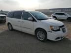 CHRYSLER TOWN & COU photo