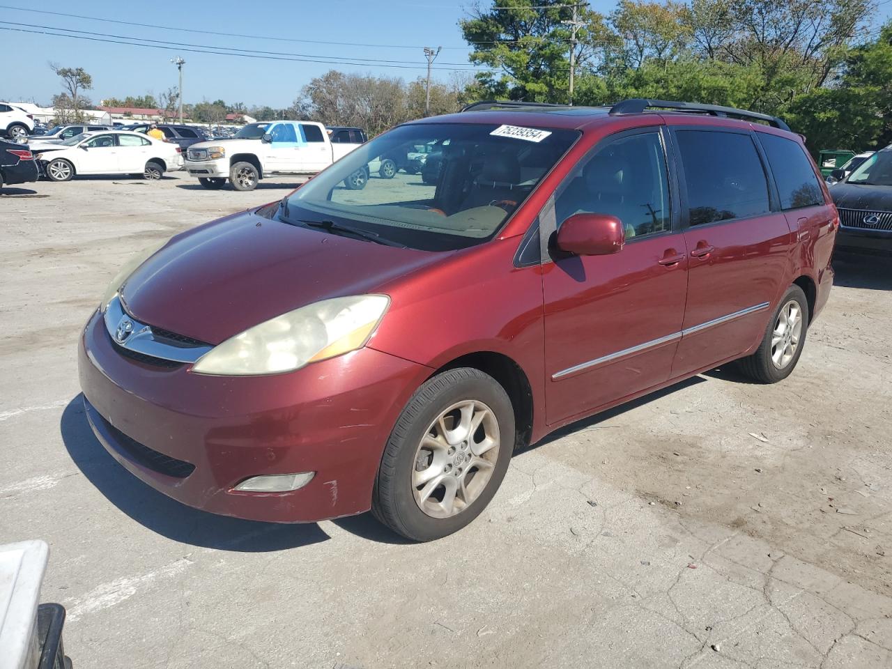 Lot #2907414017 2006 TOYOTA SIENNA XLE