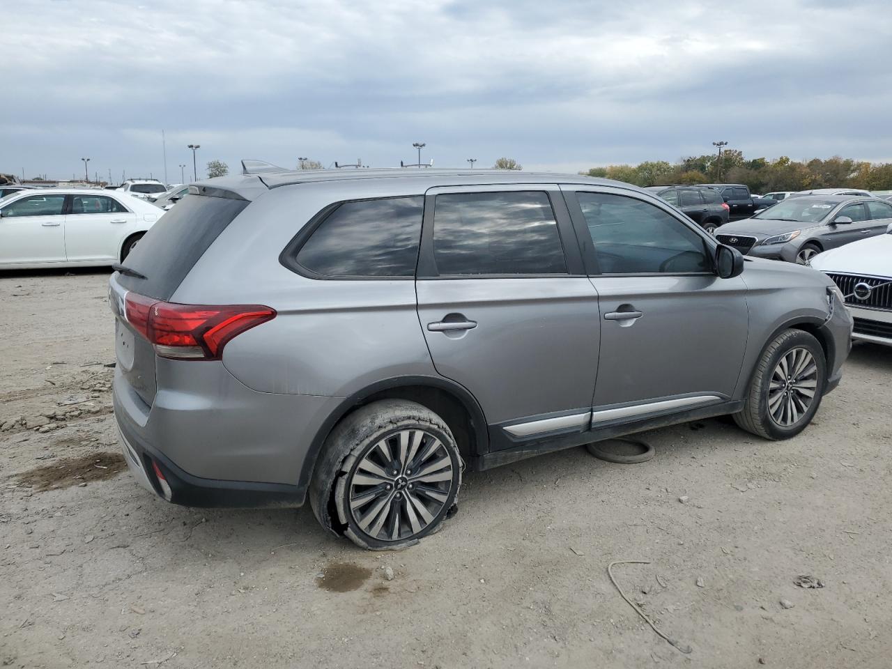 Lot #2928611711 2020 MITSUBISHI OUTLANDER