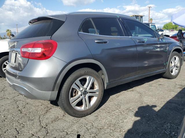 VIN WDCTG4EBXJJ399743 2018 MERCEDES-BENZ GLA-CLASS no.3